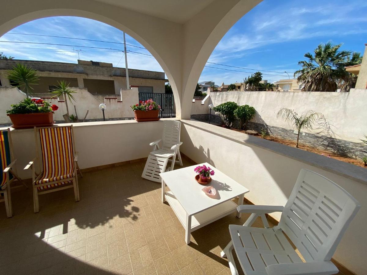 Casa Vacanze Marinella 마자라데발로 외부 사진