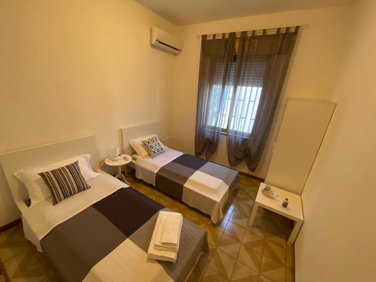 Casa Vacanze Marinella 마자라데발로 외부 사진